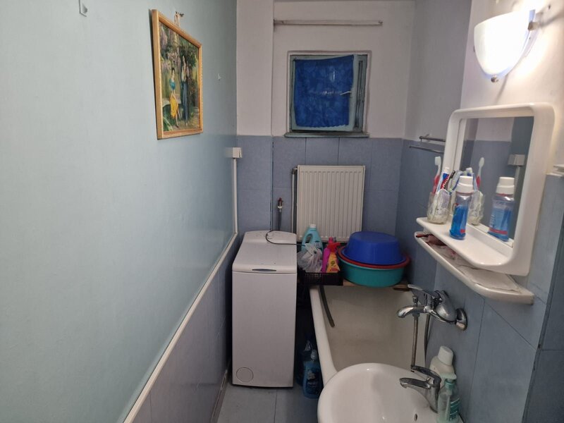 Mioritei apartament cu 2 camere de vanzare