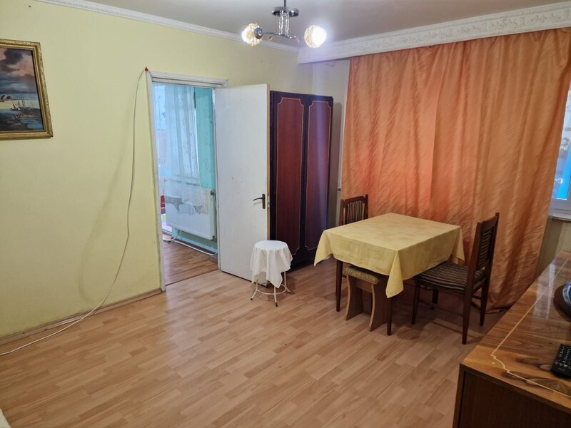 Mioritei apartament cu 2 camere de vanzare